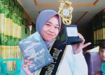 Dari Iseng Menjadi Terbaik: Kisah Siska Saidi, Novelis Berbakat Asal Posigadan