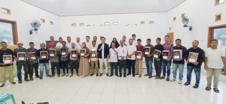 Penyerahan Akta Pendirian Koperasi Desa Serentak, Meyambanga Timur Siap Bangkitkan Ekonomi Lokal