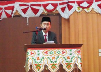 Bupati Iskandar Hadiri Paripurna Pembahasan Tahap II KUA dan PPAS