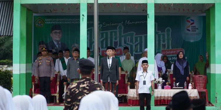 Bupati Iskandar Apresiasi Dedikasi Santri dalam Peringatan Hari Santri Nasional di MIN 1 Bolsel
