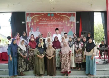 Bupati Bolsel Perkuat Kedekatan dengan Warga di Momen Lebaran Ketupat