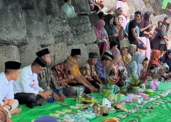 Doa Mandi Syafar Desa Momalia II Jadi Momentum Perkuat Silaturahmi Warga
